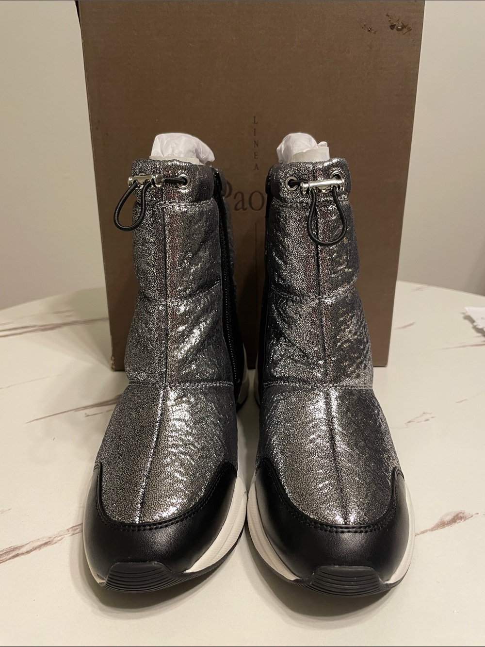 PAOLO Gillie Women Shimmering Silver  boots new in Box Sz 6M